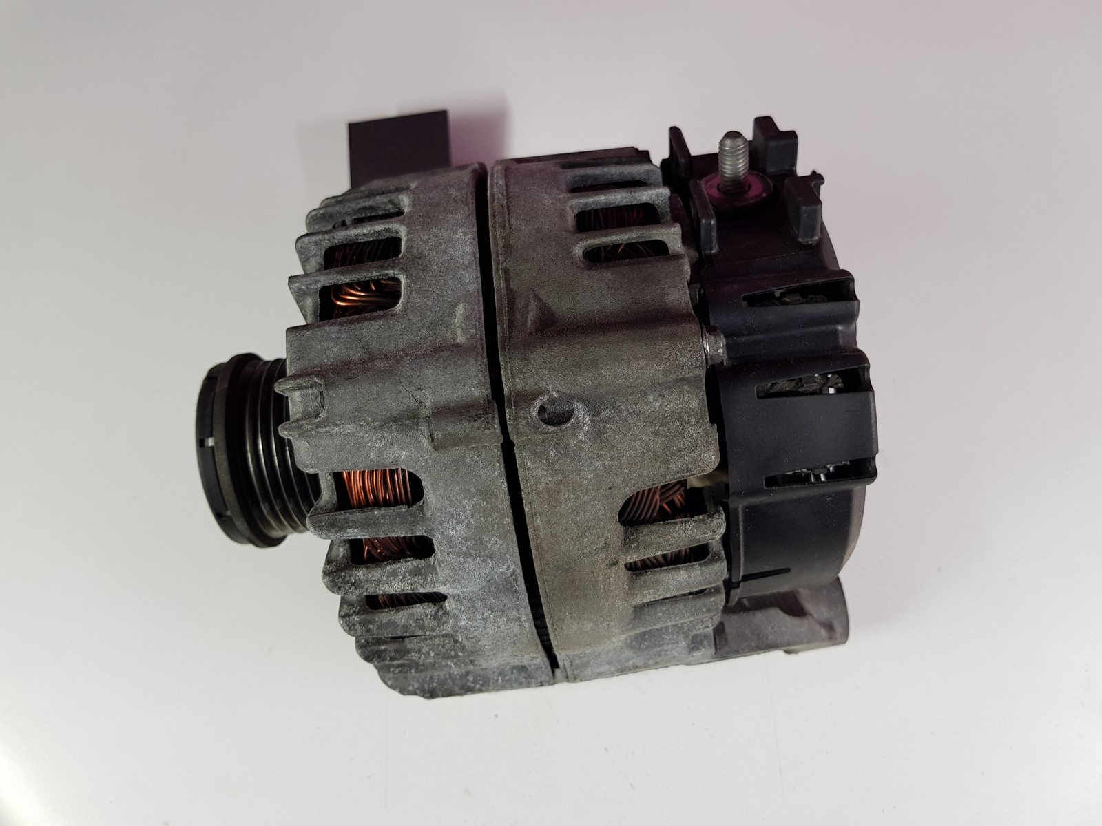 BMW 84/90/91/92/93 F25 ALTERNATOR VALEO N47N 8507624 8509023 8509022 FS