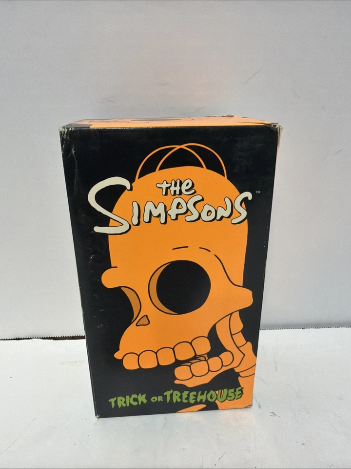 The Simpsons Trick Or Treehouse VHS Box Set Complete VTG Horror Halloween RARE - Image 2 of 4