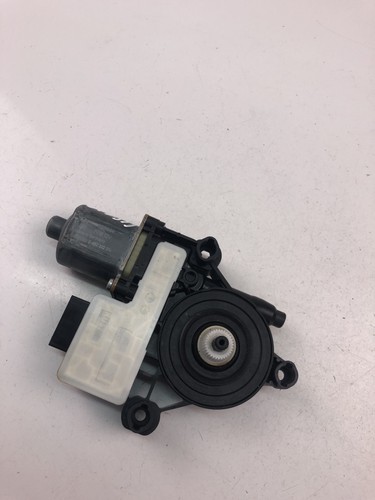 VW GOLF VII 5G1, BQ1, BE1, BE2 Fensterhebermotor hinten rechts 25693513