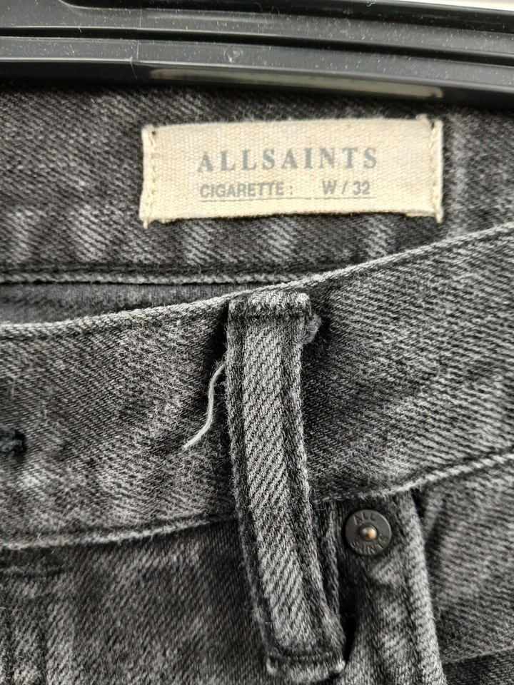 Pantalones de mezclilla negros calce ajustado AllSaints Cigarette W32 L31 Foto 2 de 4
