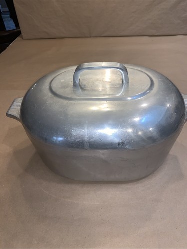 Wagner Ware Sidney 0 Magnalite 4265-P Aluminum Roaster w/ Lid & Trivet Nice H3