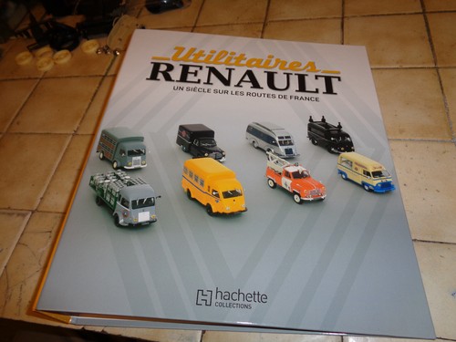 4 CV RENAULT / ATLAS les classeurs avec les 45 n° 65,95