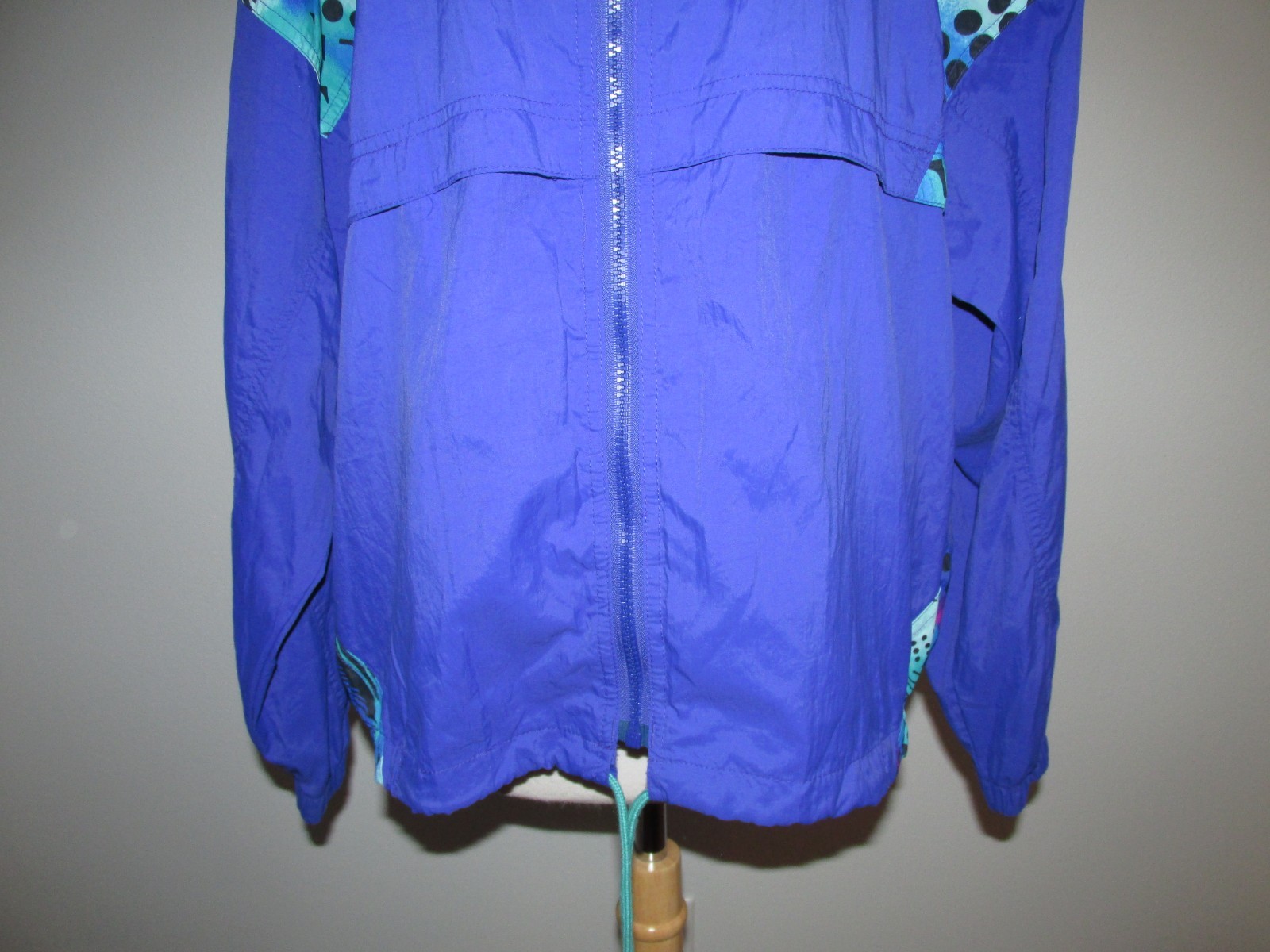 Vintage 90's Asics Size L Purple Print Windbreaker Jacket thumbnail 4