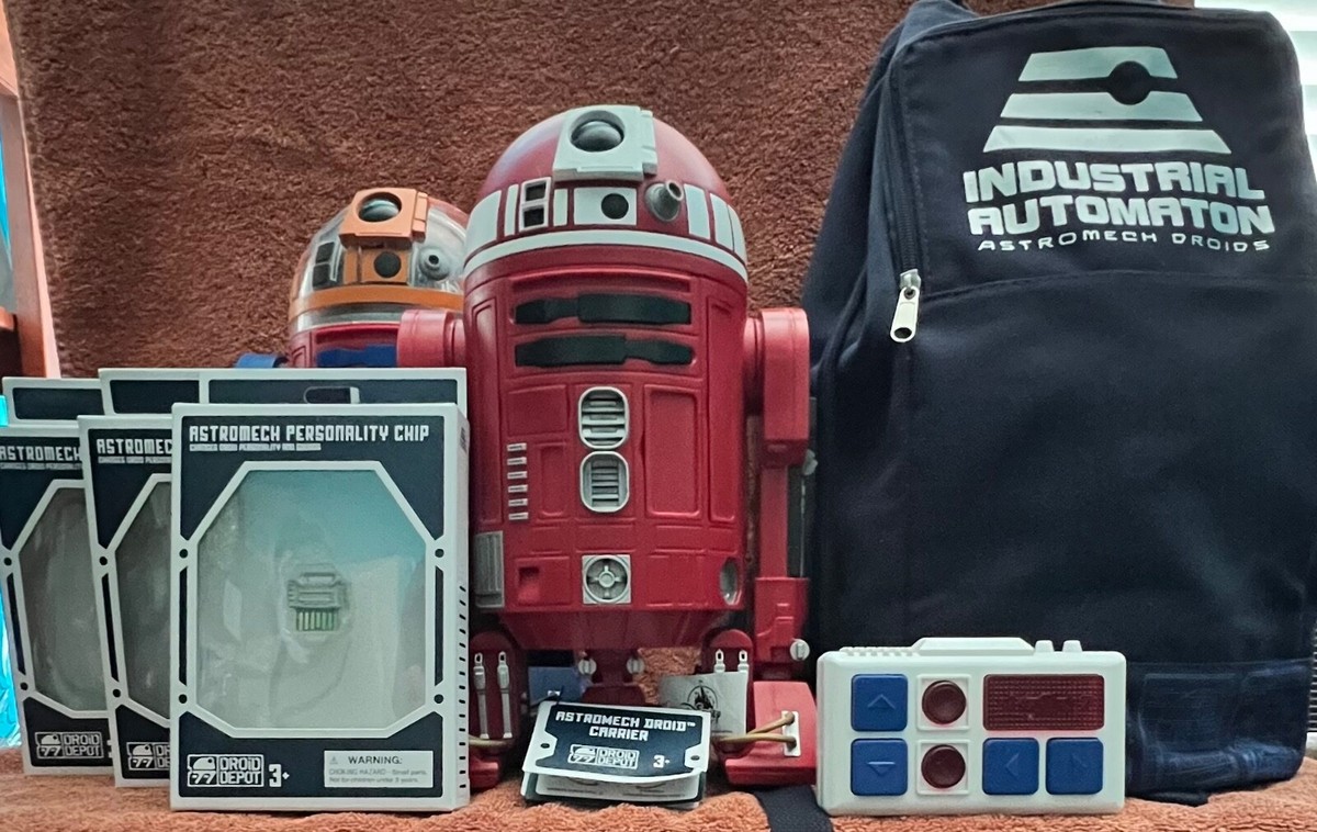Star Wars Galaxy's Edge Red R2-D2 Astromech Droid w/ BONUS R2-D2