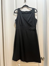 Eddie Bauer Dress Stretch Casual V-Neck Sleeveless Black Armpit To Armpit 20”  L