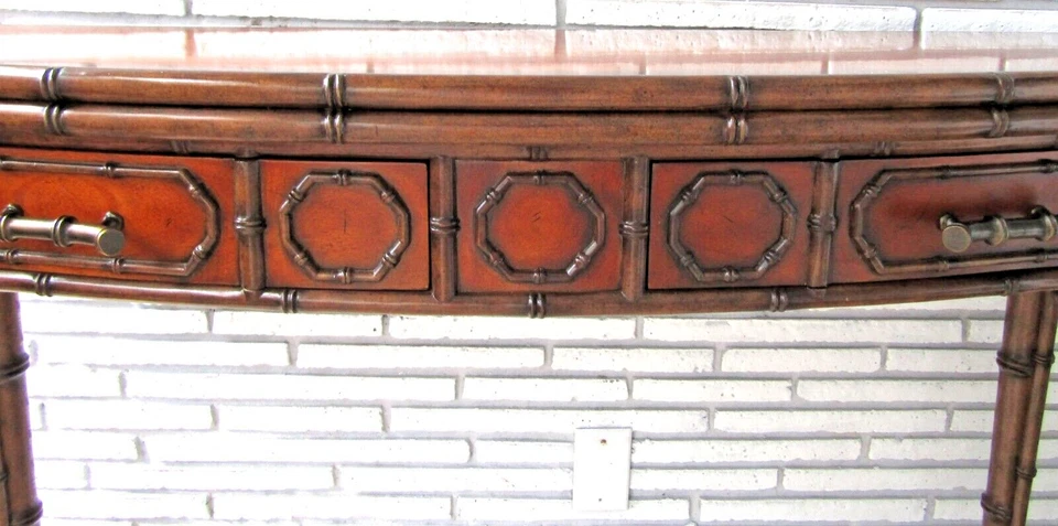 Стол консольный Theodore Alexander эдвардианский из красного дерева бамбук индокитайский 5300-138  - Изображение 4 из 4