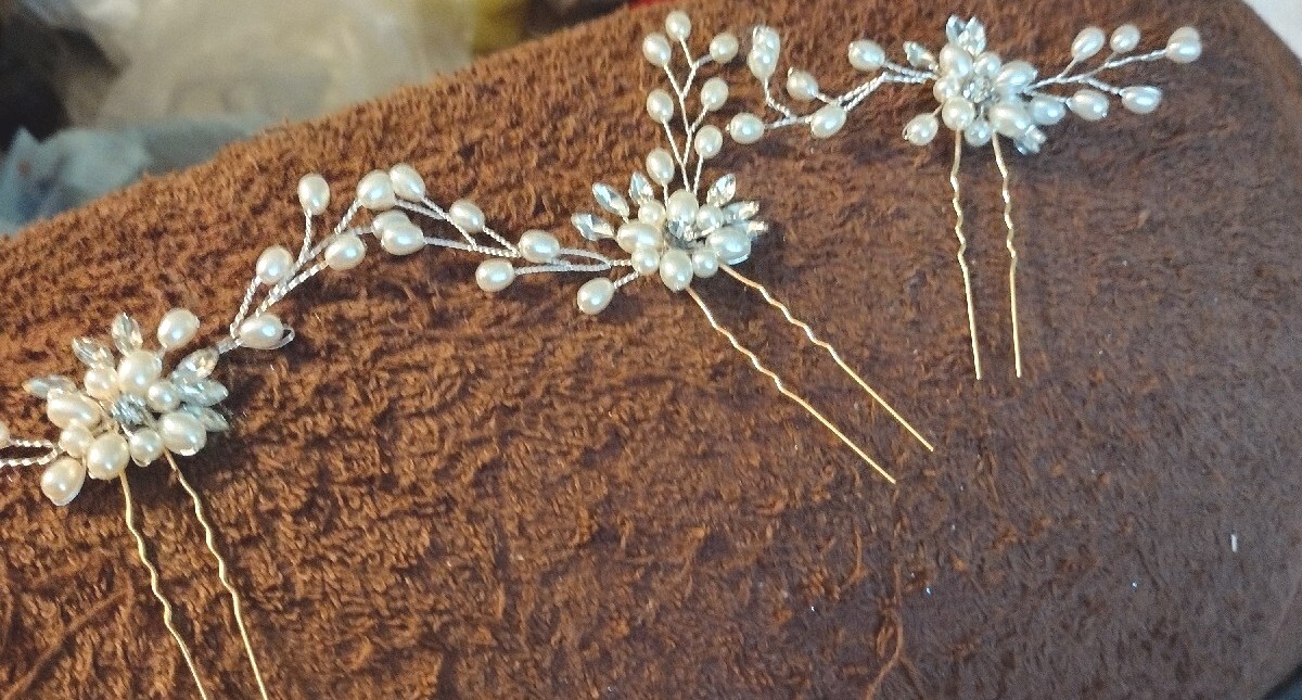 Hair Couture Hair Pins, set of 3 . Pearls and Crystal  display picture 1