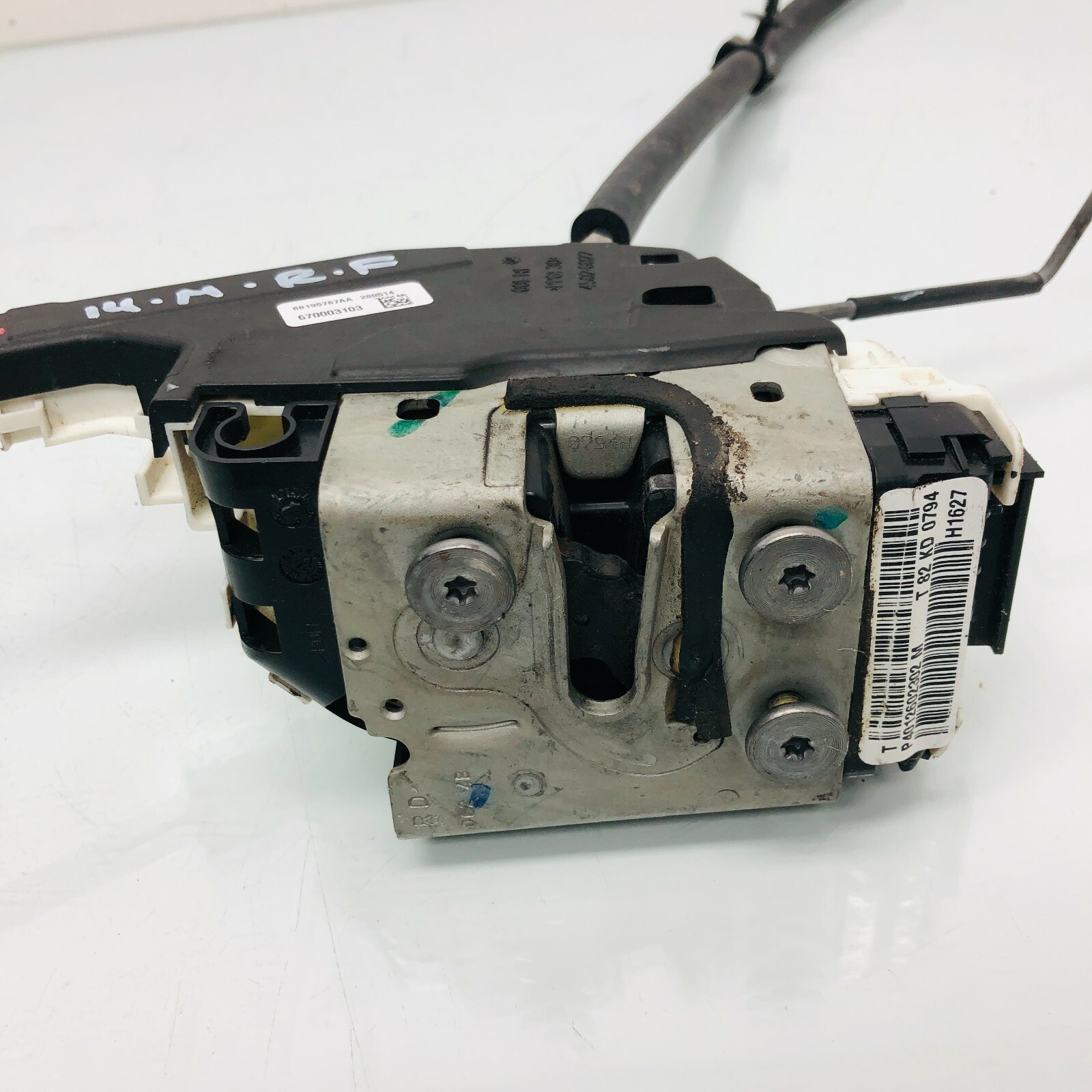 2014 - 2017 Maserati Ghibli Passenger Right Front Door Lock Latch Actuator OEM 