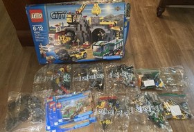LEGO City Set 4204 The Mine Very Rare
