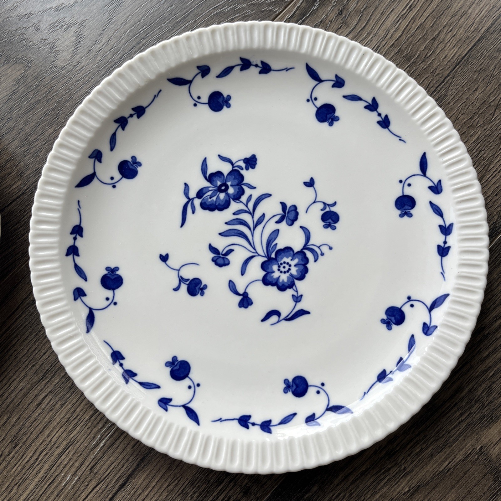 Syracuse China Nantucket Blue & White Salad Plates Set of 2 Floral Blueberry