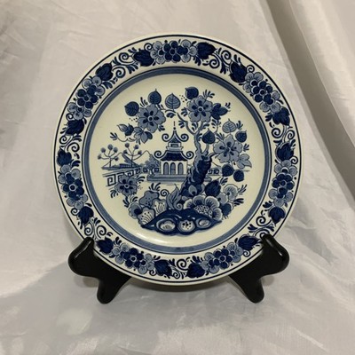 Vintage Holland Koninklijke Blue Delft hand painted Plate Pagoda Garden