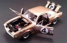 ACME 1967 CHEVROLET GOLD CAMARO #4 FIRST Z/28 EVER MADE DIECAST RACE CAR GMP  