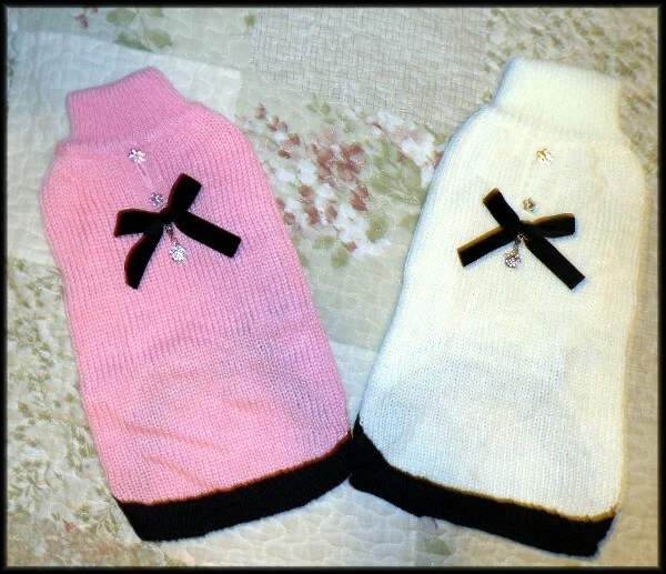 (NUEVO CON ETIQUETAS) Suéter Clásico CoCo Mohair Perro con Estampado de Pata Dije Rosa o Crema XS S M Foto 2 de 4