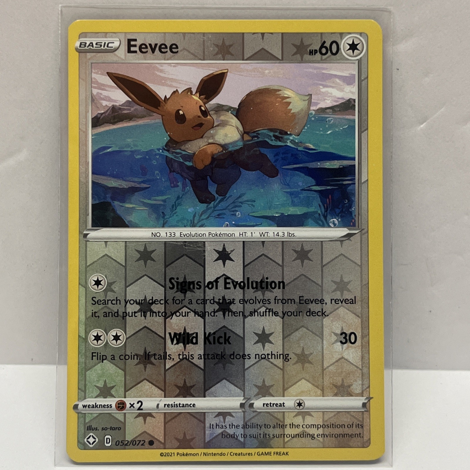 EEVEE SHINING FATES REVERSE HOLO-FOIL POKEMON CARD 052/072 NM/M