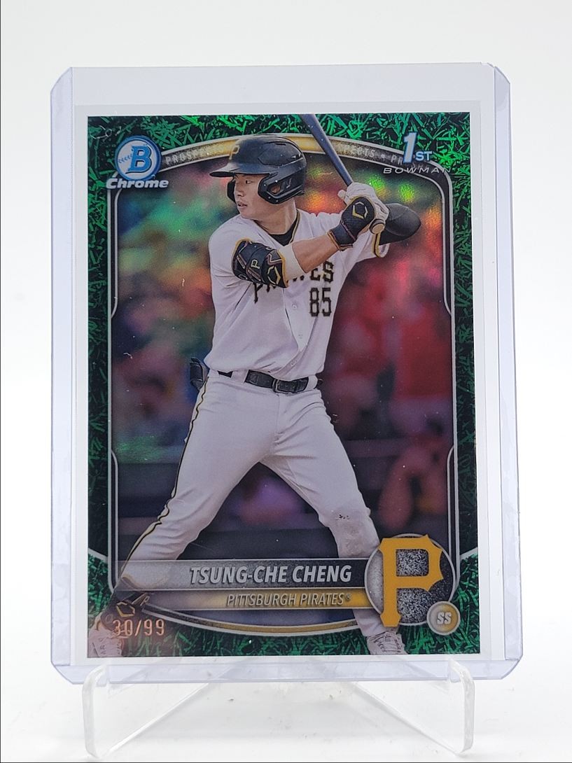 TSUNG-CHE CHENG 2025 BOWMAN CHROME 1ST GREEN GRASS PIRATES /99 Q3855