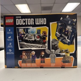 LEGO Ideas: Doctor Who (21304) Mint Complete Minus Clara Oswald