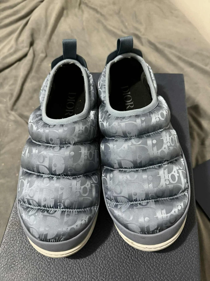 Дверь размер 9 Dior снег тапочки выстеганный пуховик Dior косой - серебро размер 9 США - Изображение 2 из 4