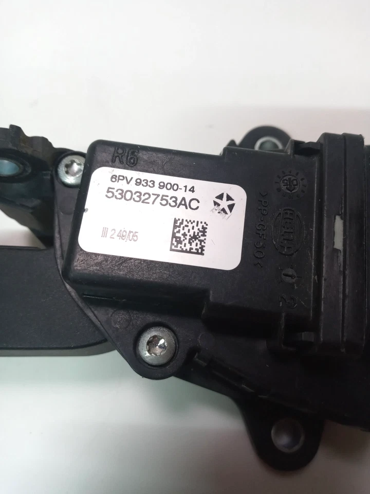 Dodge Ram 1500 2500 3500 2002-2005 conjunto de pedal de gasolina 53032753AC OEM Foto 3 de 4