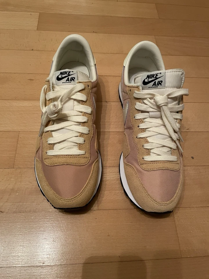 NIKE AIR PEGASUS '83 - Größe 43 - NEU - Bild 2 von 4