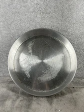 Vintage Metal Aluminum Circle Cooking Cake Pan 9" Diameter 1.5" Deep