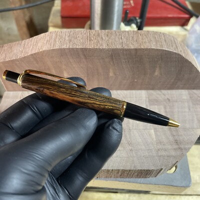 Graduate Click Pen Gold Finish Beautifully Hand Turned Wood Barrel