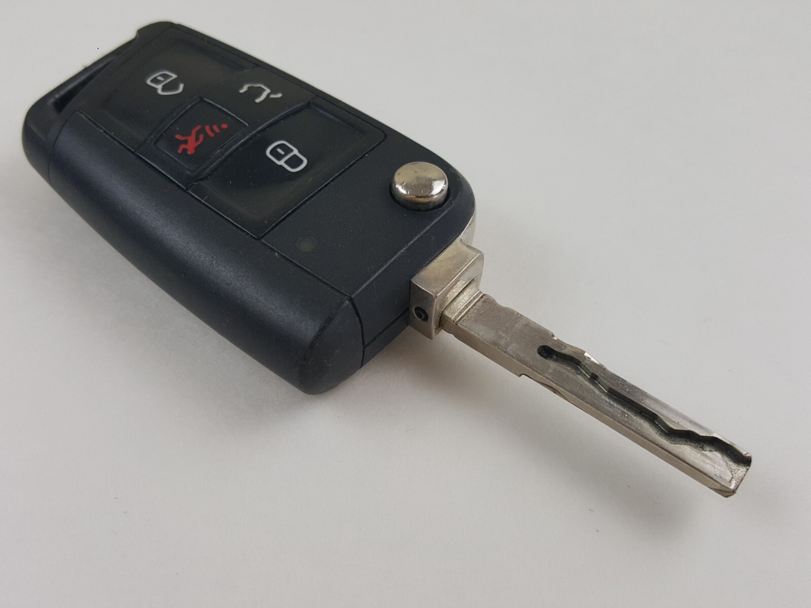 FOR PARTS ONLY ORIGINAL VOLKSWAGEN VW 15-21 OEM FLIP KEY LESS ENTRY REMOTE FOB