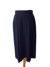 VTG THE VILLAGER Pure Wool Dark Navy Pleated Midi Skirt MADE IN USA Sz 12