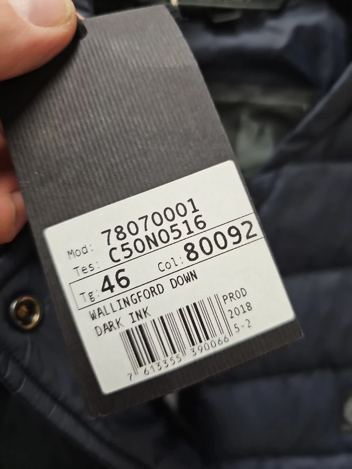 Belstaff Wallingford Down Vest Size Uk 46 in Dark Ink - Image 2 of 4