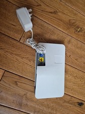 Sky Broadband Booster. White WiFi Extender. Good  Used