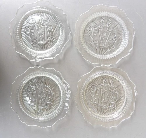 JEANETTE GLASS IRIS & HERRINGBONE SET OF 4 DESSERT PLATES