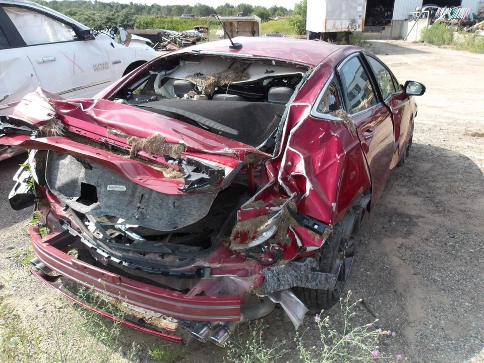 Transmission 6 Speed 2.7L AWD Fits 17-20 LINCOLN CONTINENTAL 2130622 Foto 4 de 4