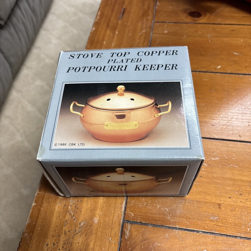 Vintage 1986 CBK Ltd Copper Plated Potpourri Keeper Simmer Pot Vented Lid NIB