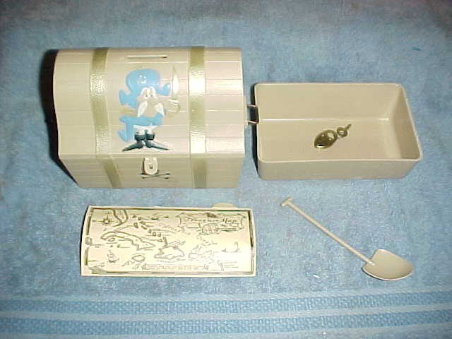 Cap'n Crunch 1960's Treasure Chest Bank Cereal Bowl Spoon, Lock, Key, Map HTF