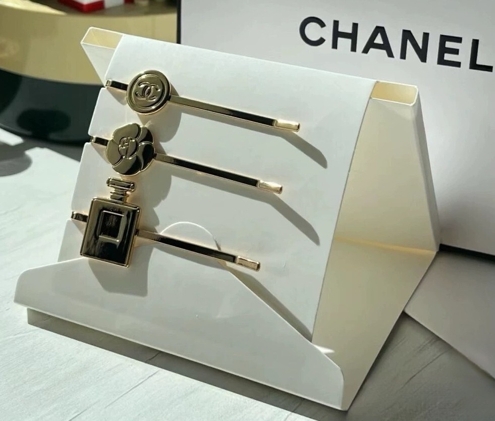 CHANEL Coco ヘアアクセサリー Chanel hairpin hair accessory COCO mademoiselle limited Gold