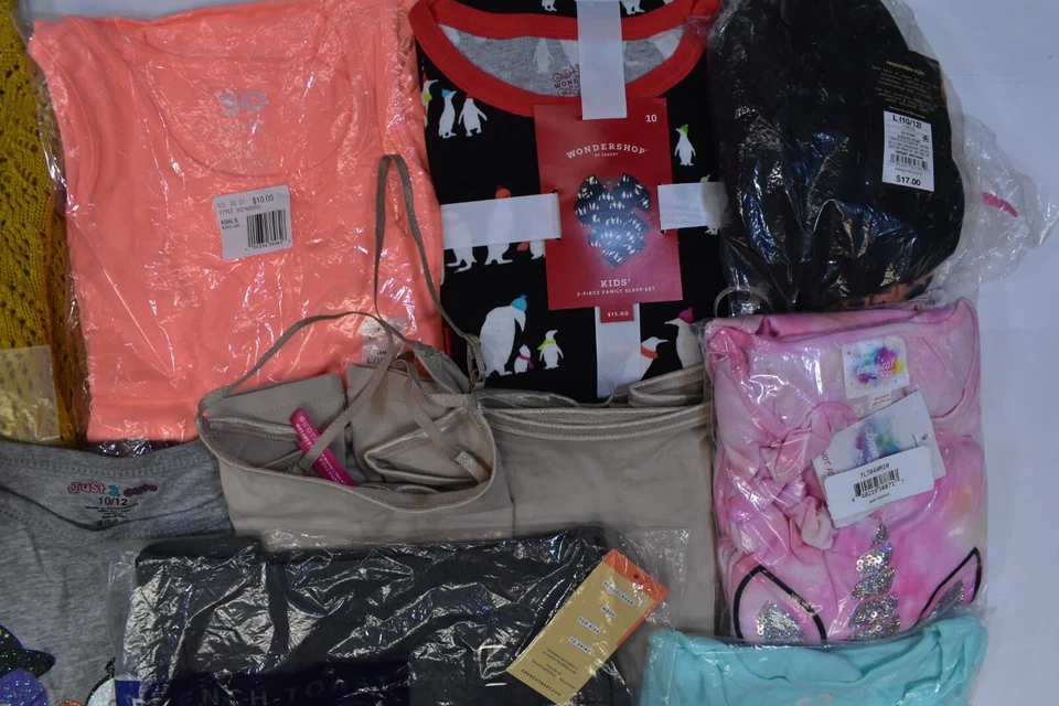 Lote a granel de 16 pijamas para niñas talla grande 10/12 temporadas mixtas Foto 3 de 4