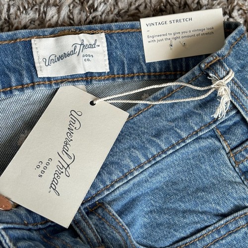 Universal Thread Floral Embroidered High Rise Straight Jeans Shorts Inseam - Picture 7 of 8