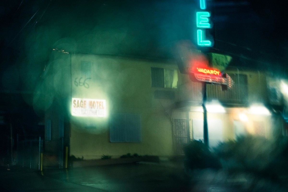 Todd Hido: Intimate Distance : Twenty-Five Years of Photographs, a