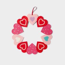 2025 Valentine's Day 16" Felt Heart Wreath Decorative Wall Decor Ornament Spritz
