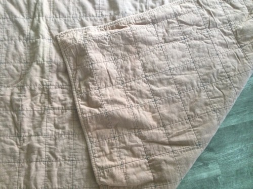 95" x 88" HEAVY WARM BROWN QUILT - Picture 8 of 16