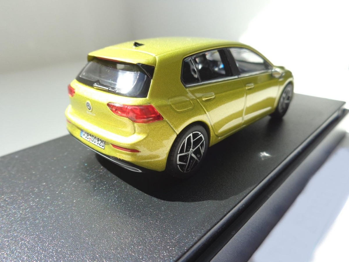 NOREV 1/43 VW Golf GTI Pirelli イエロー NOREV 1KO099300D14N Scale 1/43 | VOLKSWAGEN GOLF V GTI