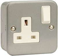 Click - 1 Gang Dp 13A Metallphasensockel
