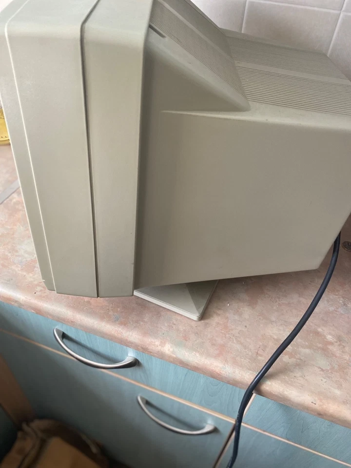 vintage packard bell monitor sc-441v - Image 4 of 4