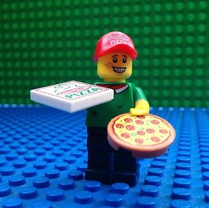 lego pizza box