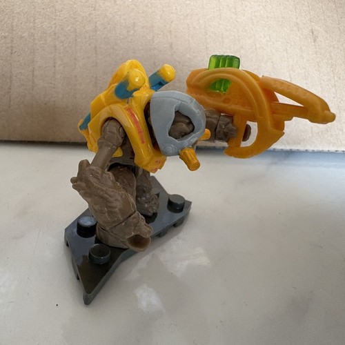 Mega Bloks Halo UNSC Covenant Amarillo Unggoy Muñeca de Construcción Colección de Juguetes - Imagen 2 de 4