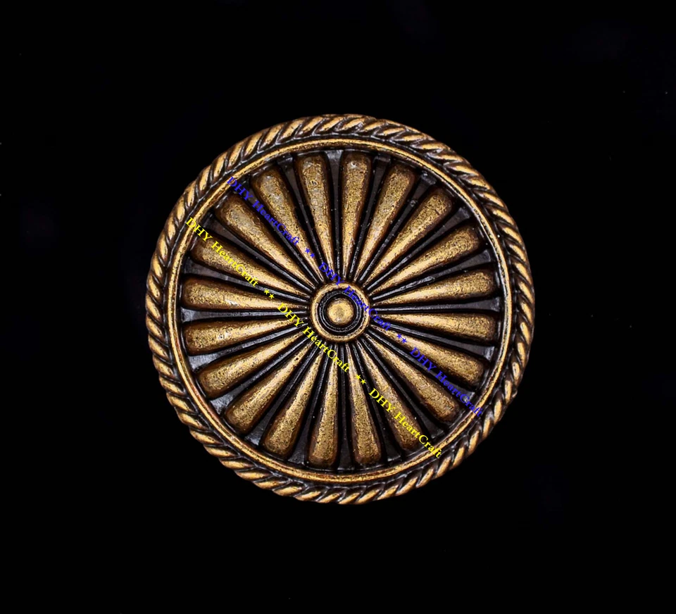 10pcs 1-3/8" Antique Bronzer Southeast Tribal Flower Leathercraft Saddle Concho  - Image 4 of 4