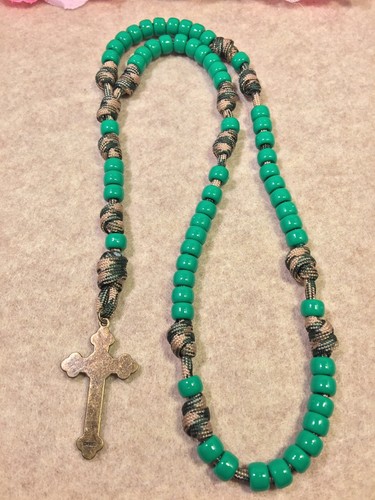 Paracord Rosary - Durable Catholic Rosary - Handmade - Picture 5 of 6