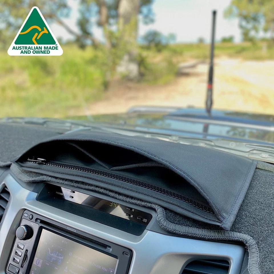 Canvas Dash Organiser Bag - image 2 of 4