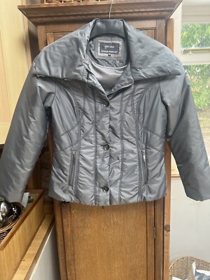 Per una shower resistant grey padded large colour short coat jacket