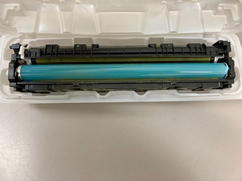 Genuine HP 206A Yellow Toner Cartridge W2112A - Picture 3 of 3