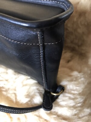 Super Beautiful Item Old Coach 9311 Handbag Pouch Black Made In